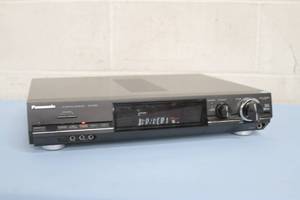 lot 63 image: Panasonic Home Theater Audio AV Control Receiver w Digital Amplifier - Model SA-XR50