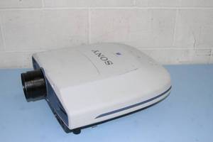 lot 68 image: Sony SuperBright VPL-FX51 XGA Large Venue  Home Theater HD Projector with 2 Lenses