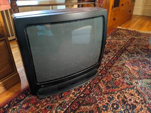 lot 55 image: Vintage 25 CRT Television