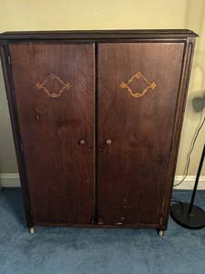lot 12 image: Antique Armoire Cabinet