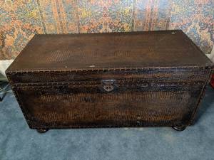 lot 49 image: Imitation Snakeskin Trunk