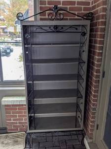 lot 56 image: Wrought Iron Gardening Shelf