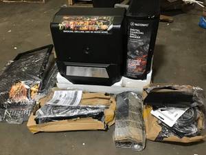 MASTERBUILT GRAVITY SERIES 560 DIGITAL CHARCOAL GRILL PLUS SMOKER IN BLACK SEE PICS