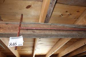 lot 846 image: Water Turn-Off Pole 10