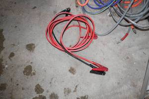 lot 883 image: Jumper Cables