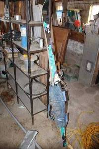 lot 873 image: Tua 557 Snow Skis, Binder Bag