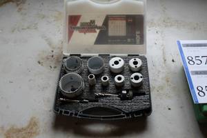 lot 859 image: Morse Advanced Edge 11-piece Hole Saw Kit