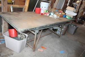 lot 892 image: Wood Top Metal Work Table 1-Drawer