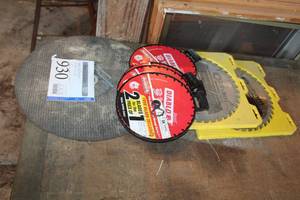 lot 930 image: Lot of (10) Saw Blades