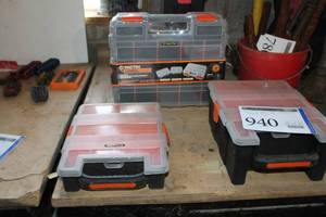 lot 940 image: Lot of (4) Parts Organizer Cases, Hardware