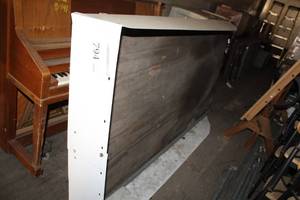 lot 794 image: Weather Guard Bed Rat Truck Bed Box 3400