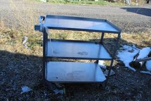 lot 995 image: Metal Utility Cart 3-tier