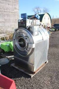 lot 795 image: Uni Mac Stainless Steel Commercial Front Load Washer with Ecolab TriStar XP Control UW50S3
