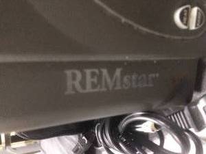 RESPIRONICS REMSTAR PLUS CPAP WITH C-FLEX &amp CARRYING CASE - Great Working Condition