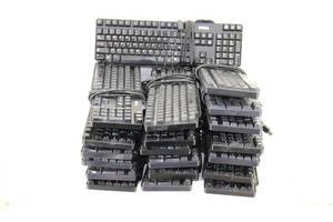 (20) Dell Keyboards