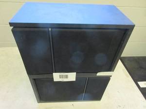 lot 54 image: BOSE 201 SERIES III DIRECT REFLECTING STEREO SPEAKERS (300 WATTS)