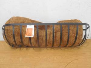 lot 96 image: 36 in. Metal English Flat-Wire Horse Trough Coco Planter