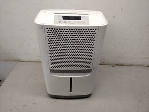 lot 489 image: Frigidaire Dehumidifier, Used, Work...