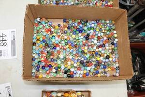 lot 448 image: Lot of (1 Box) Vintage Player Marbles - Part of a 50 year collection