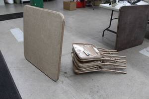 lot 509 image: Lot of (5) Card Table (x1), Cosco Fashionfold Chairs (x4)
