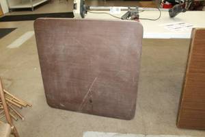 lot 508 image: Samsonite King-Size Folding Table