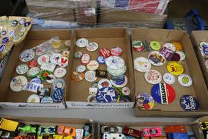 lot 474 image: Lot of (3 Boxes) 1960s and 1970s Pin-Back Buttons - Political, Pop, Beer, Sports