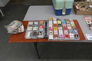 lot 485 image: Matchbook Collection in 3-Ring Binder with Plastic Pages, Bag of Matchbooks