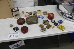 lot 533 image: Lot of (Approximately 25) Vintage Tins