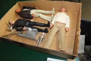 lot 472 image: Lot of (4) Vintage Marked Hartland Toys Figures, Accessories, Metal Space Man 1 cry960S and Anvel For Watch Repair Person