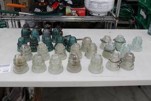lot 530 image: Lot of (Approximately 30) Vintage Glass Power Line Caps