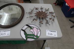 lot 516 image: Lot of (2) Sun Clock Wall Dcor, Tulip Stained Glass Wall Dcor