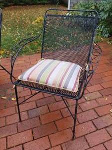 Classic Metal Outdoor Patio Table and Chair Set