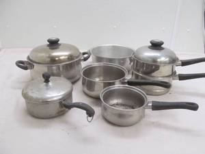 Kettles, square pans, pot