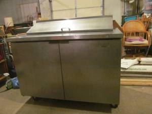 Refrigerated Prep table
