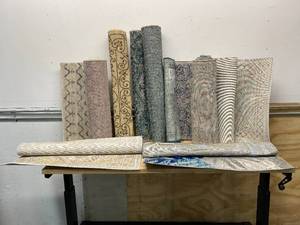 lot 21 image: JONATHAN Y Lot of 8 Various Area Rugs