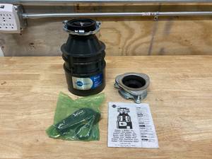 lot 93 image: INSINKERATOR 13 HP Badger Continuous Feed Garbage Disposal