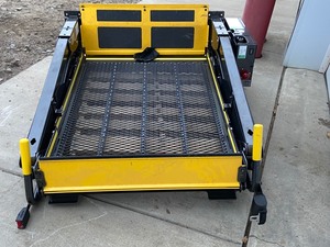 Electric  Hydraulic Lift Gate  Handicap Lift