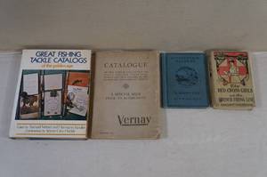 lot 173 image: Vintage Books