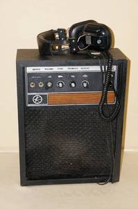 lot 160 image: Vintage Kay Guitar Amplifier