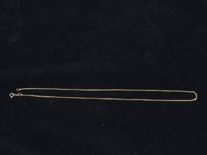 lot 17 image: Gold Tone Sterling Silver Box Link Necklace