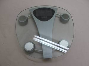 lot 82 image: Weight Scale