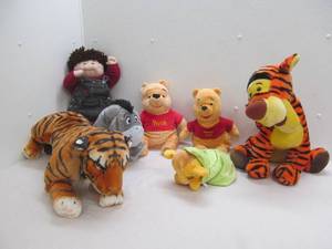 lot 87 image: Disney Stuffed animals