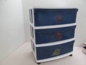 lot 101 image: Storage drawers
