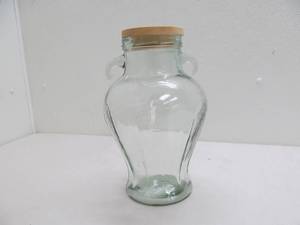 lot 110 image: Glass canister
