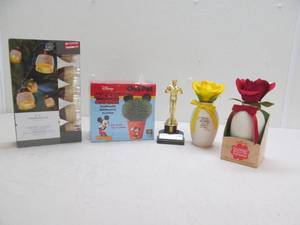lot 115 image: Miscellaneous