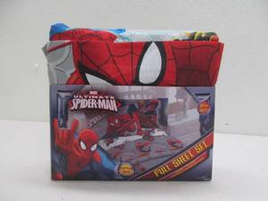 lot 43 image: Spiderman bed sheets