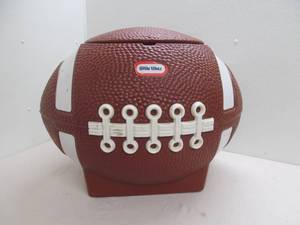 lot 138 image: Football toy storage container
