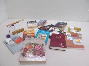 lot 145 image: Reading light, book light, books