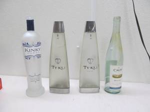 lot 169 image: Liquor bottles