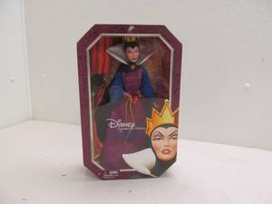 lot 181 image: Disney doll Evil Queen